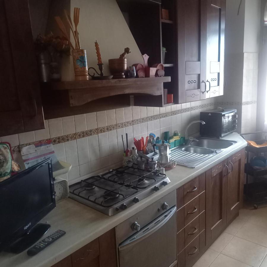 Il Nido Di Mamma E Babbo Apartamento Civitavecchia Exterior foto
